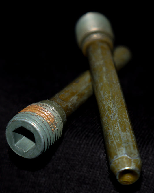Mounting Bracket Threaded Bracket Pin (1913339)